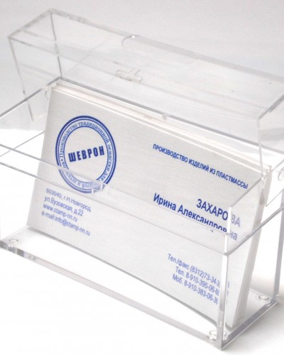 Коробочка для визиток пластиковая, прозрачная, 90х50 мм.
